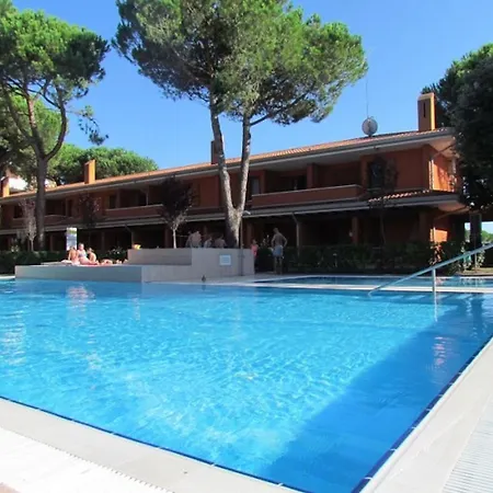 Διαμέρισμα Terrace, Pool, Sun And Relax-beahost *