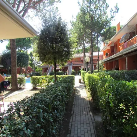 Apartment Terrace, Pool, Sun And Relax - Beahost Bibione
