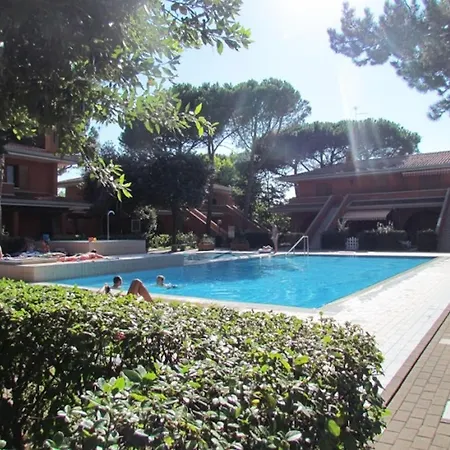 Apartamento Terrace, Pool, Sun&relax-beahost Bibione